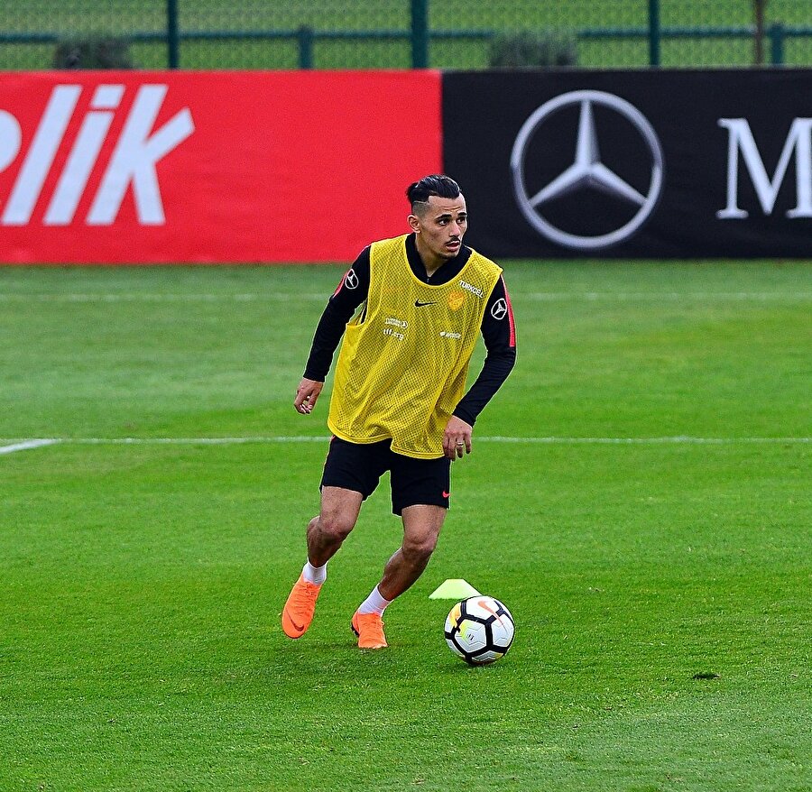 Serdar Gürler, Osmanlıspor'dan İspanyol temsilcisi Huesca'ya transfer olmuştu.