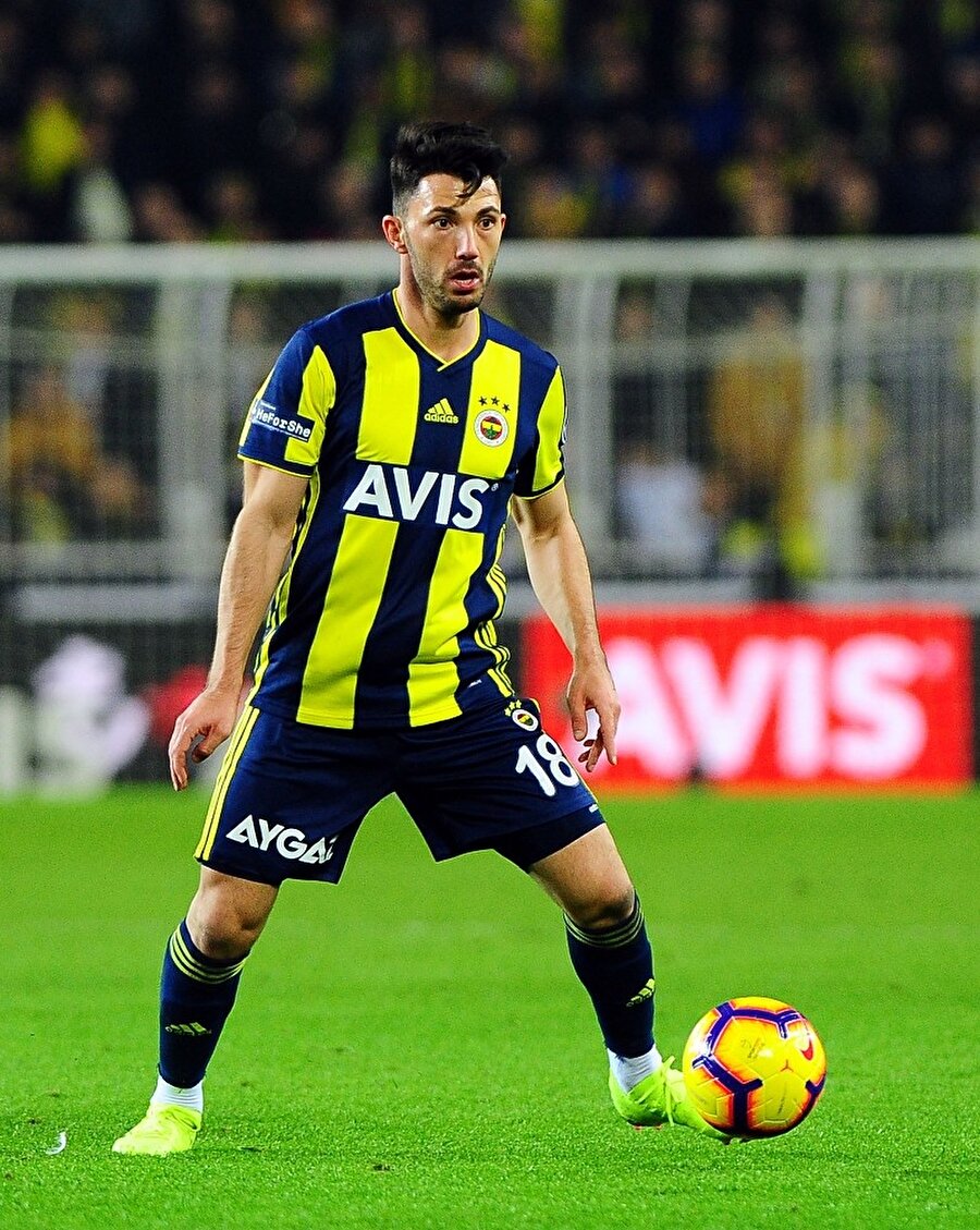 Tolgay Arslan, transfer olduğu Fenerbahçe'de Göztepe karşısında forma giymişti.