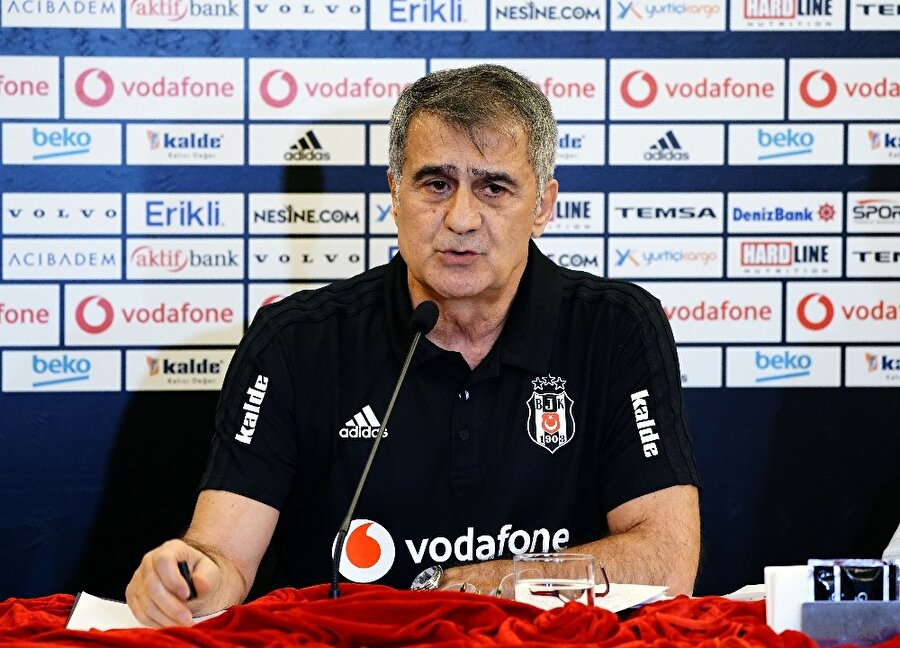 Şenol Güneş'in sezon sonuna kadar hem Beşiktaş hem de milli takımı çalıştırması bekleniyor.
