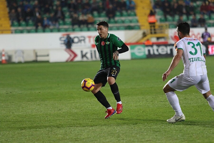 Josue, U21 takımıyla idmanlara çıkacak.