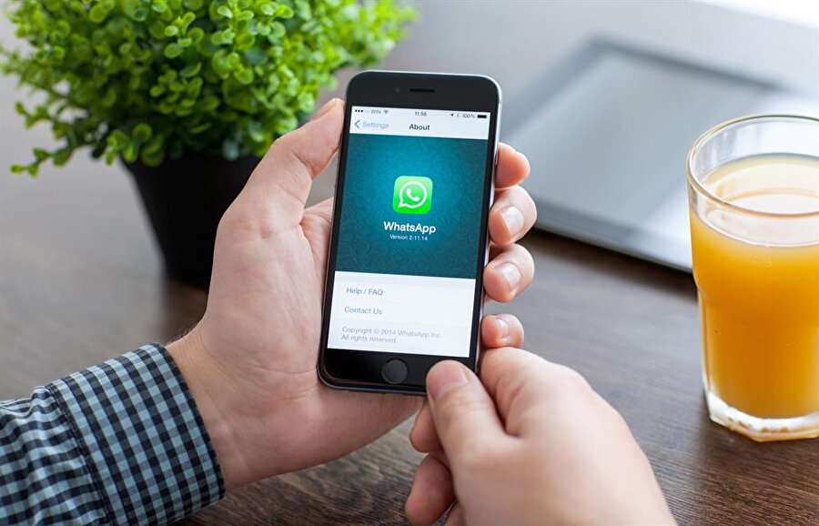 WhatsApp'ta yaklaşık üç yıldır yer alan mavi tik özelliği, artık Hindistan'da mahkemelerde delil olarak kullanılabiliyor. 