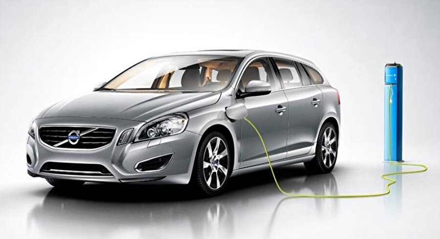 İsveçli üretici önümüzdeki süreçte yoğunluğu hibrit ve elektrikli otomobillere verecek.