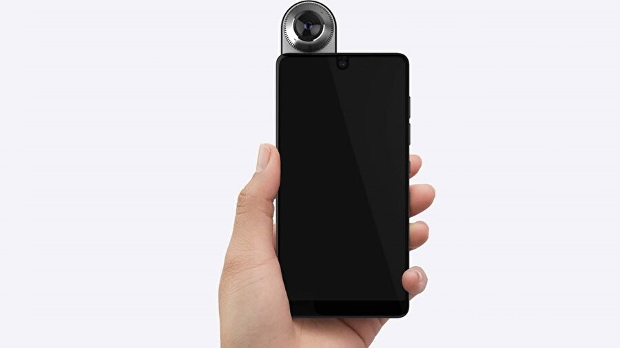 Dünyanın en küçük 360 derecelik kamera aksesuarı sayesinde telefonda 360 derecelik çekimler yapmak mümkün hale geliyor.