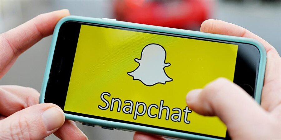 Snapchat'in bu satın almayla dünyadaki tüm kullanıcıları reklam amacıyla çok daha iyi izleyebileceği öngörülüyor. 