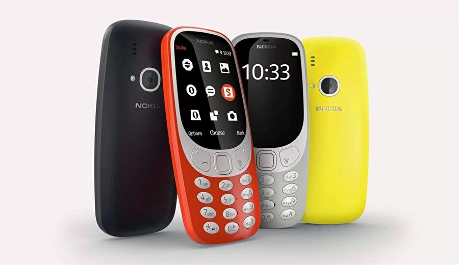 Nokia 3310'un yenilenen versiyonu 2.4 inç'lik QVGA (320 x 240 piksel) ekranla, 16 MB dahili depolama alanı (ek microSD hafıza kartı desteği) ve 1200 mAh kapasitede bataryayla geliyor. 