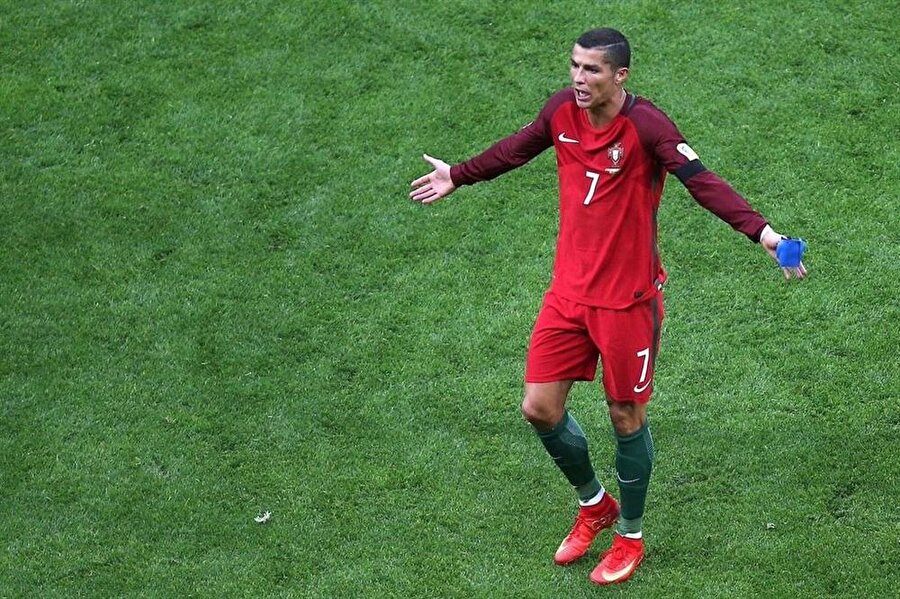 Pepe’nin 21. dakikada attığı golün video hakem uygulaması tarafından iptal edilmesine Cristiano Ronaldo’nun verdiği tepki…