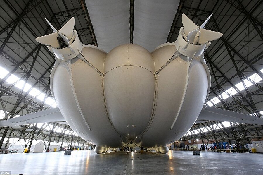 Testle ilgili açıklama yapan pilot Dave Burns ve ekibi, yapılan uçuşun çok iyi geçtiğini söylemişlerdi.