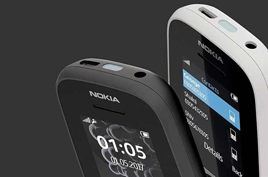 Farklı renk seçenekleriyle birlikte Nokia 105'in çift SIM kartlı versiyonunu 15 dolar karşılığında satın alabilmek mümkün.