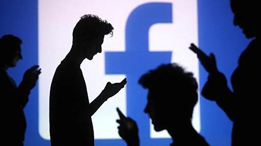 7 aylık dönemde en fazla aranan kelime olan Facebook'un, geçtiğimiz ay 2 milyar kullanıcıyı geçtiği açıklandı. 