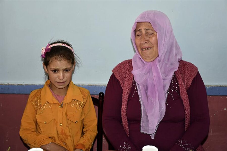 Necmettin öğretmenin annesi Gülay Yılmaz.