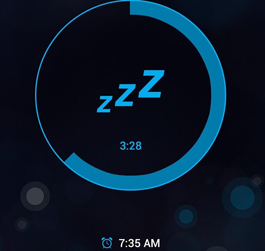 Android mobil işletim sistemlerinde kurulu olarak gelen alarm uygulaması ertele komutunda bir sonraki bildirimi tam olarak 10 dakika sonra veriyor.