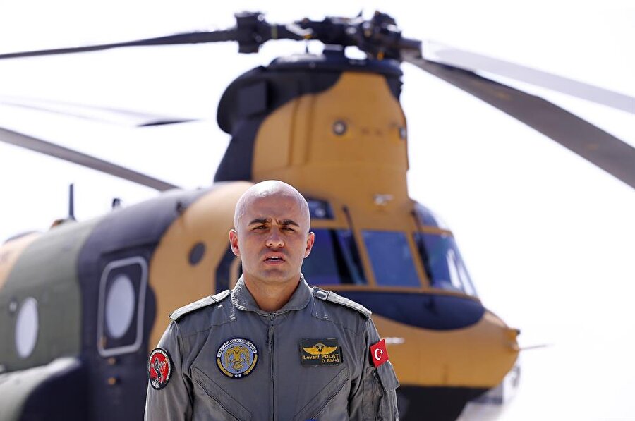 Kara Pilot Yüzbaşı Levent Polat (Mehmet Ali Özcan / AA)