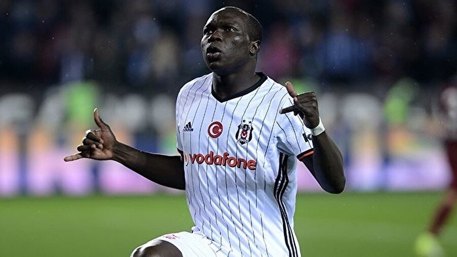 Beşiktaş'ın eski golcüsü geçen sezon ligin 2. yarısında gösterdiği performansla yönetimin gözüne girmişti.