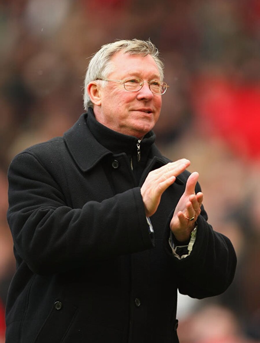 Sir Alex Ferguson'un yüzüne pizzayı kim attı? 13 yıllık sır açıkladı