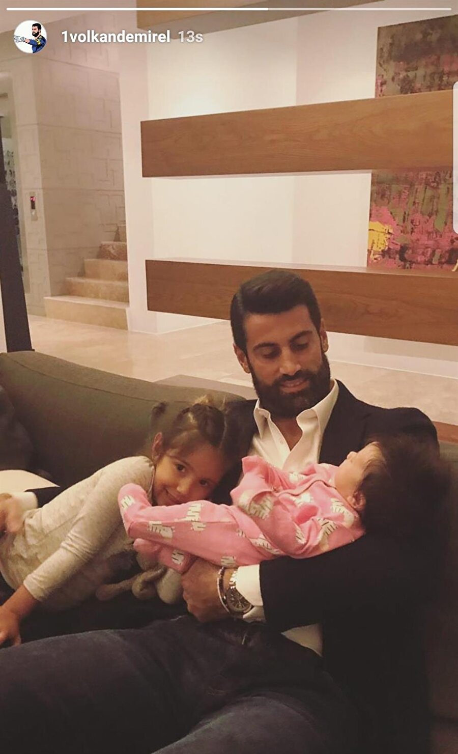 Volkan Demirel'den anlamlı paylaşım.