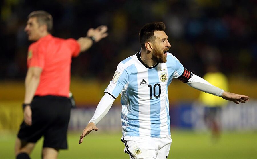 Lionel Messi'nin Ekvador maçındaki gol sevincinden bir kare.