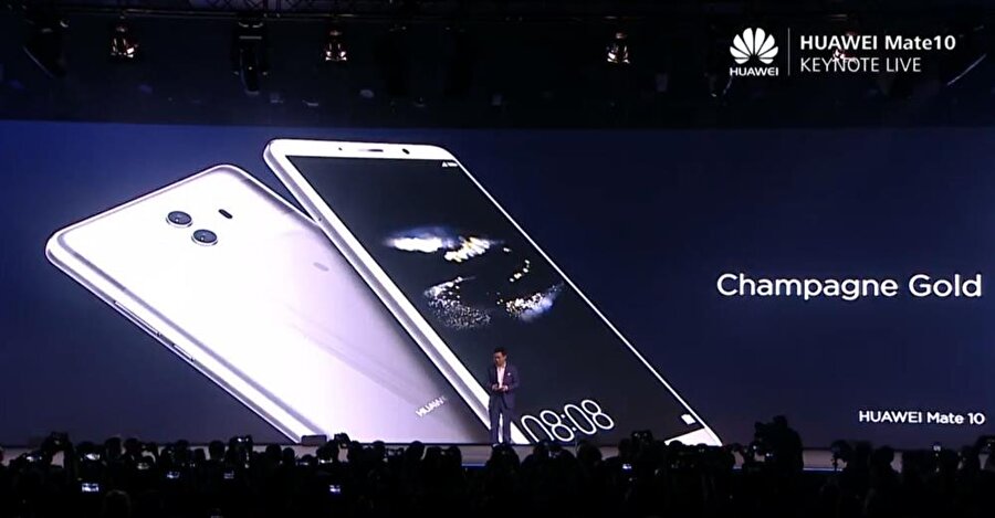 Huawei Mate 10, özellikle yapay zeka ve artırılmış erçeklik desteğiyle ön plana çıkıyor. 