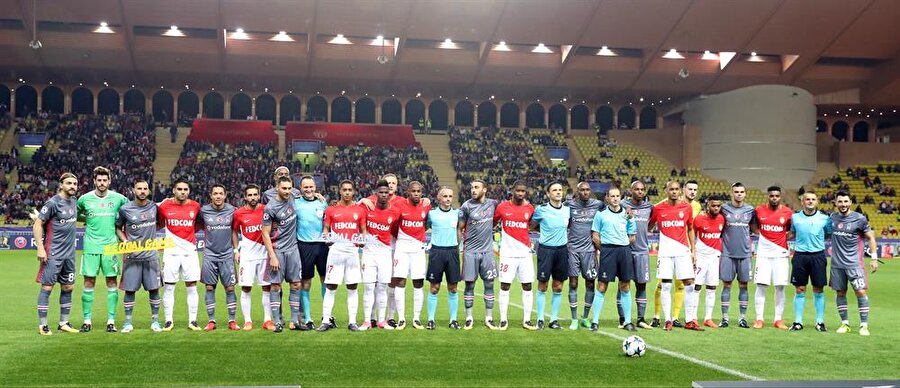 Monaco - Beşiktaş maçında Fransız futbolseverler beklenen ilgiyi göstermedi.