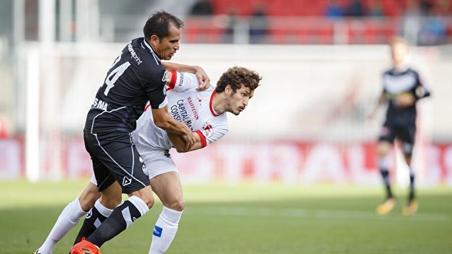 Sion formasıyla 5 maça çıkan Salih Uçan, ilk golünü attı.