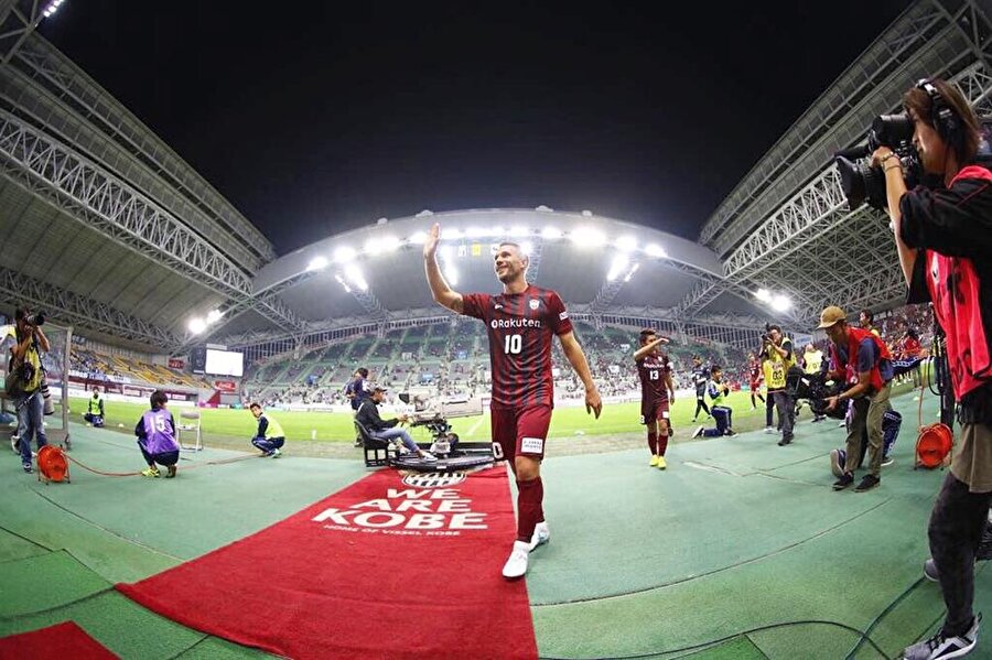 Vissel Kobe forması altında 15 maçta 5 gol ve 2 asistlik performans sergiledi.
