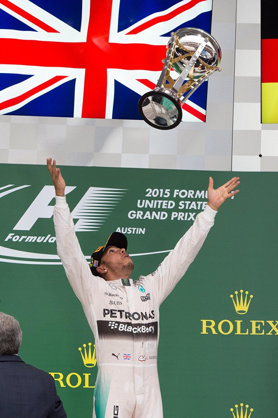 Hamilton sezonun bitimine iki yarış kala şampiyonluğunu ilan etti.