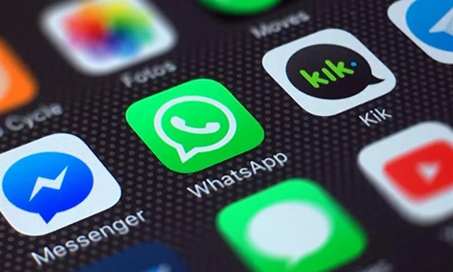 Şu anda WhatsApp uygulaması hem mobil hem de web'de kullanılamıyor.