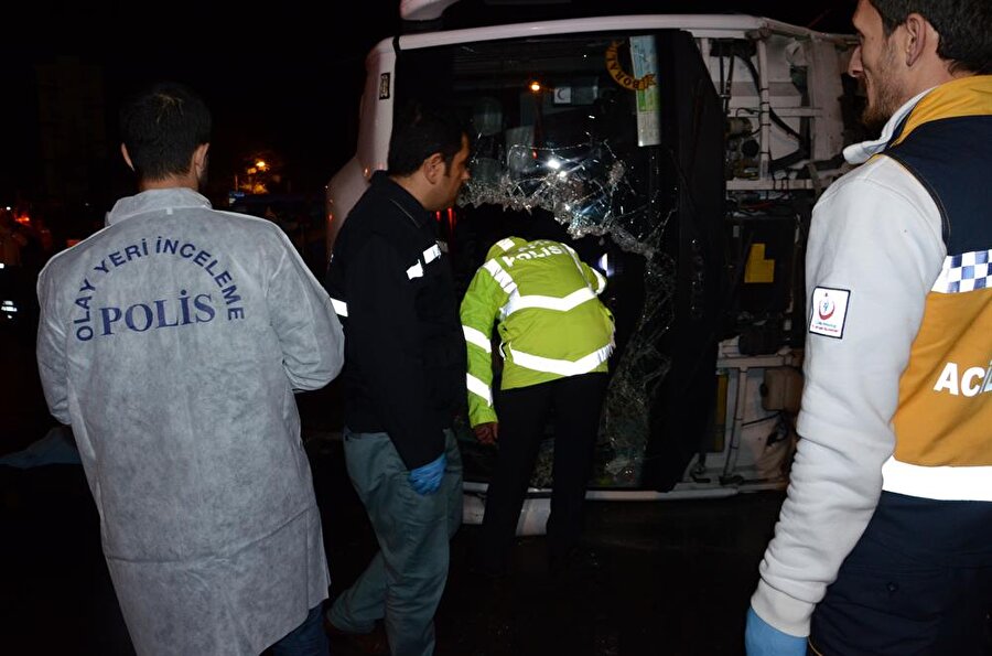 3 kişi yaşamını yitirirken 17 kişi yaralandı.