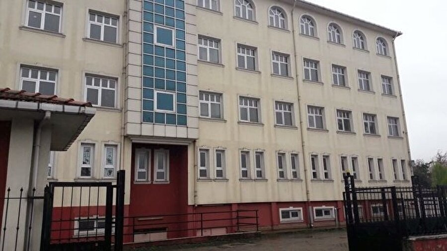 Kan donduran cinayet Rize'nin Pazar ilçesindeki Fen Lisesi'nde gerçekleşmişti.