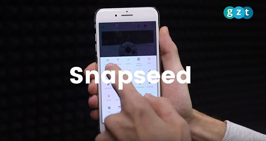 Snapseed uygulaması, Android ve iOS tarafındaki başarılı fotoğraf düzenleme uygulamalarından biri olarak dikkat çekiyor. 