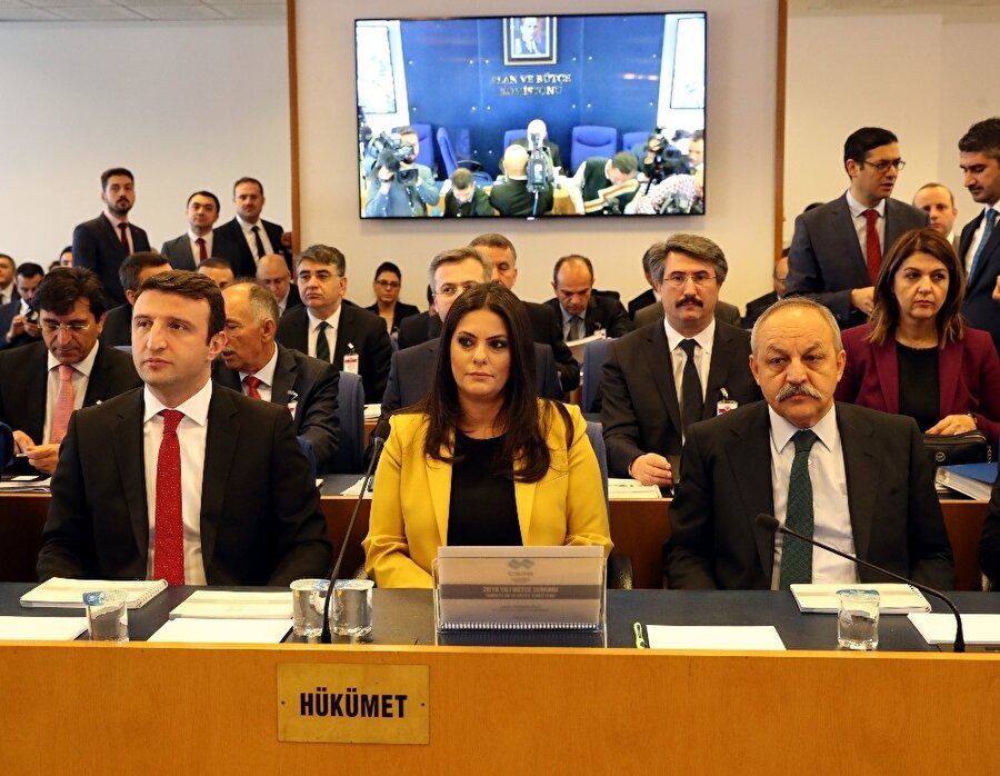 Çalışma ve Sosyal Güvenlik Bakanı Jülide Sarıeroğlu