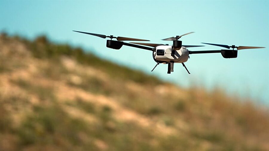 Drone'lar, kargo taşımacılığı konusunda ulaşılması zor noktalara nakliye işlemlerini gerçekleştirerek zaman kazandırıyor. 