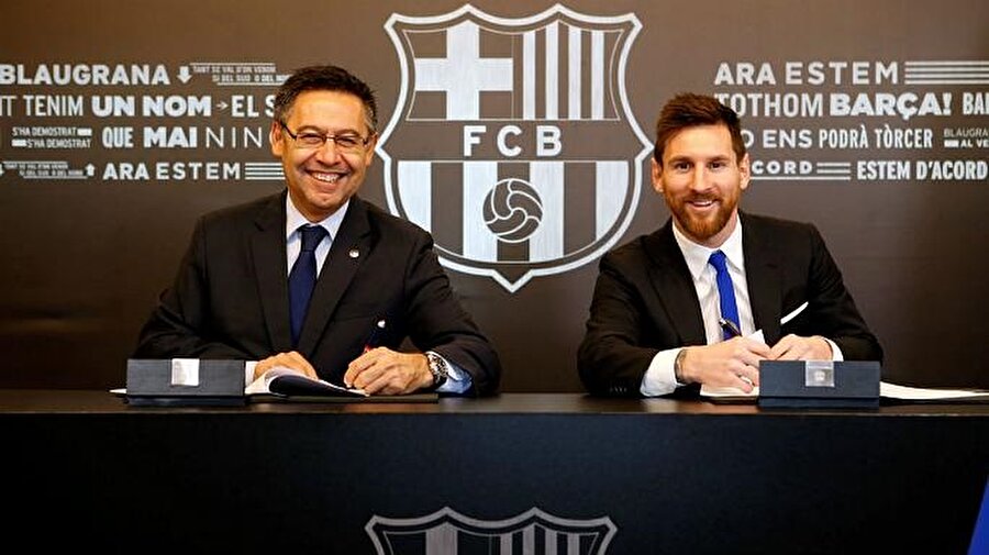 Messi, Barcelona ile olan sözleşmesini 2021 yılına kadar uzattı.