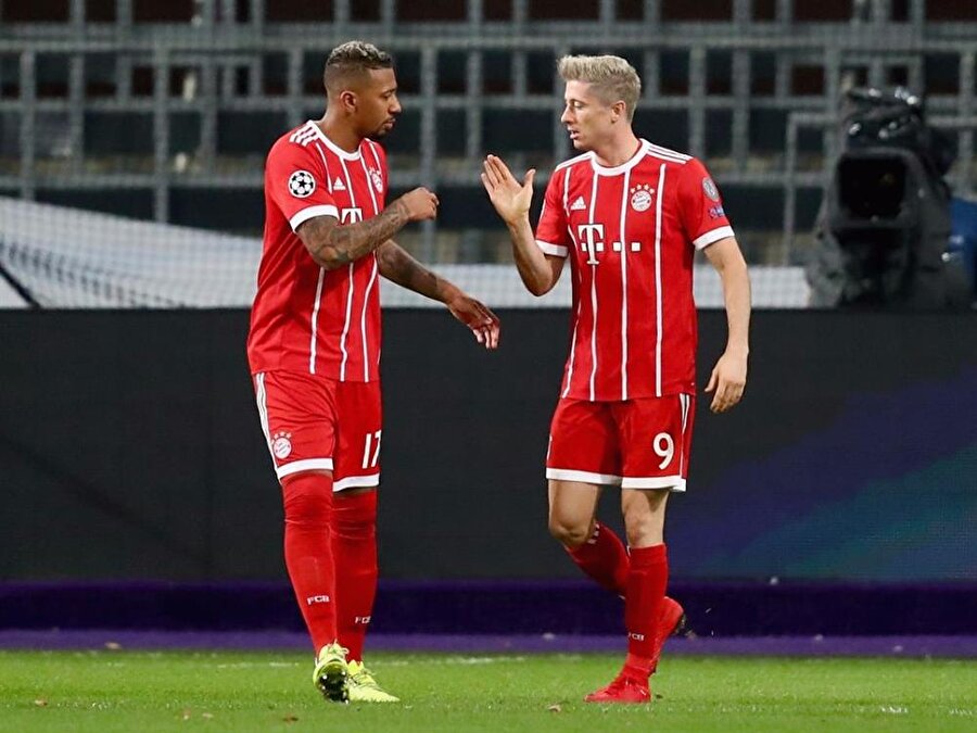 Bayern Münih sahadan 3-1'lik galibiyetle ayrıldı.