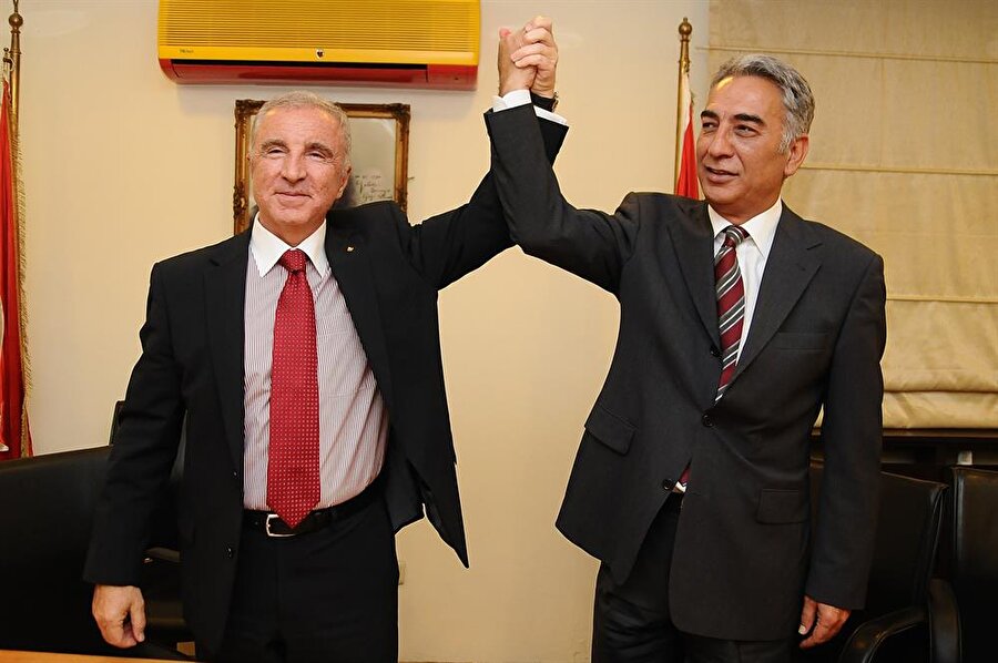 Adnan Polat, Aysal için ‘Aysal Galatasaray’ı eritti’ ifadelerini kullandı.