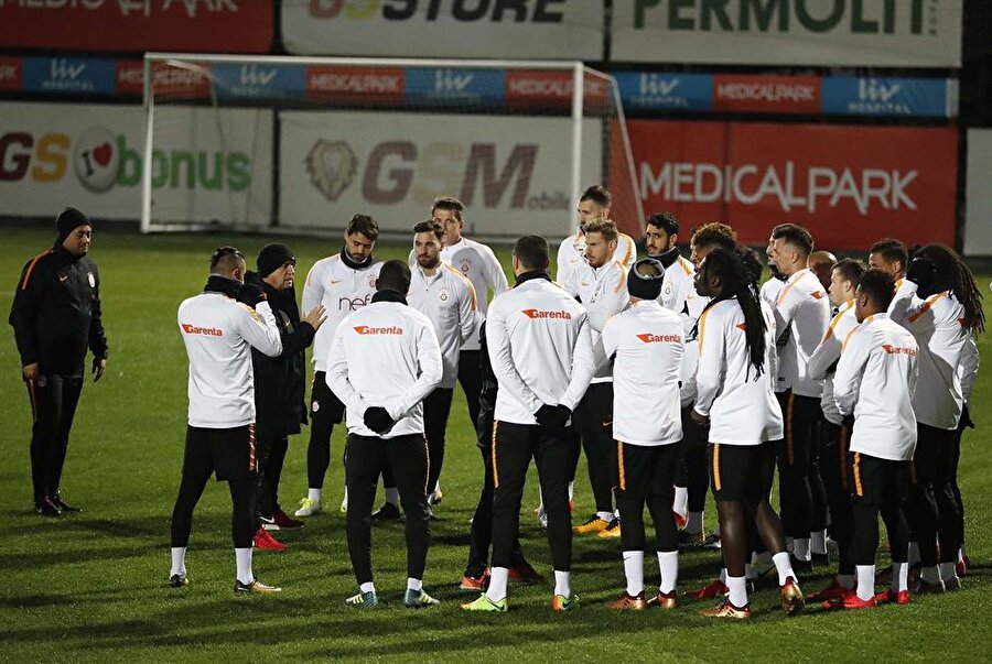 Terim, kadro dışı bırakılan futbolcuları affetti. (Fotoğraf: AA)