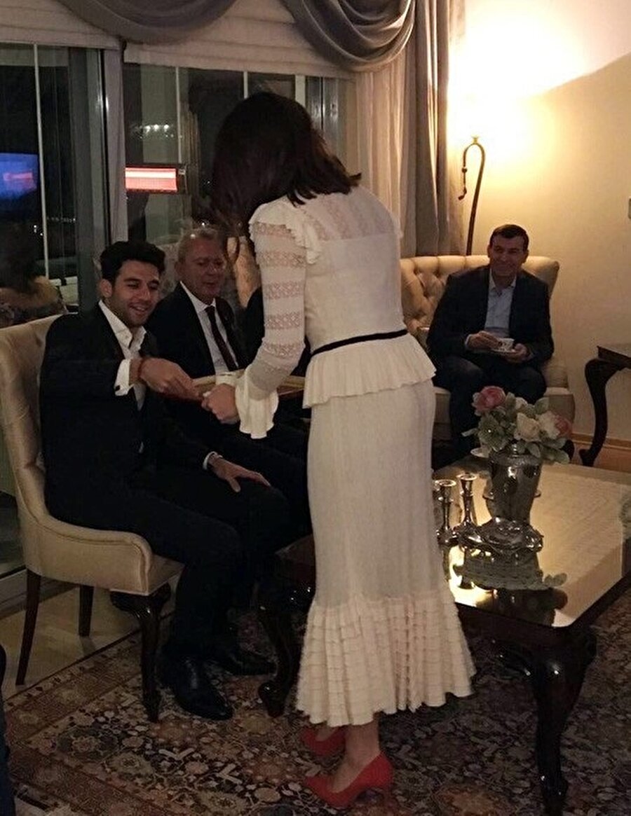 Fenerbahçeli İsmail Köybaşı, nişanlandı.
