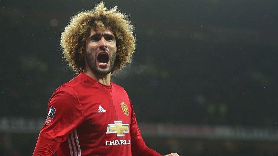 Fellaini, Manchester United'ın sözleşme uzatma teklifinde bulunduğunu açıkladı. 