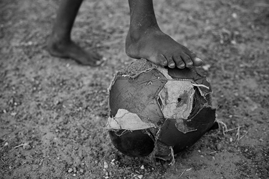 Futbol, Brezilya'da yemek kadar su kadar doğal bir ihtiyaç olarak görülüyor.