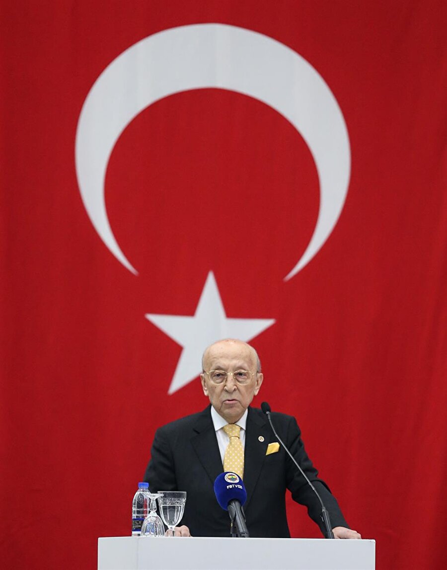 Fenerbahçe Yüksek Divan Kurulu Başkanı Vefa Küçük seçim tarihini açıkladı.