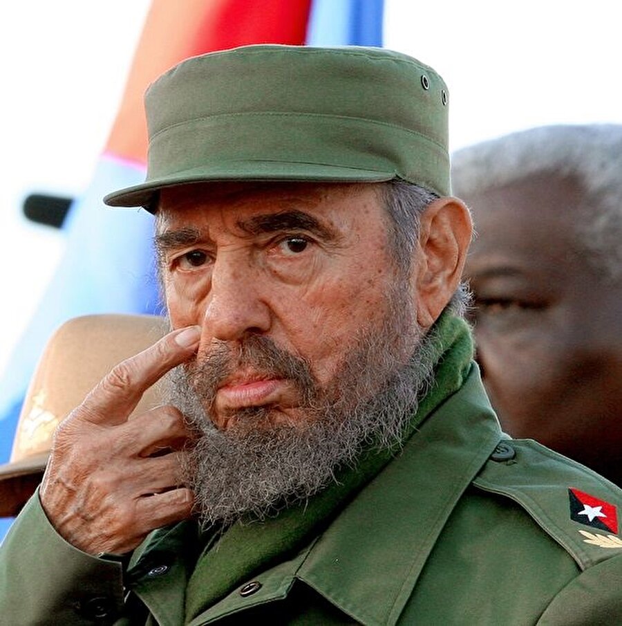 Dünyanın en uzun süre görevde kalan liderlerinden olan 1959'daki Küba Devrimi'nin mimarı Fidel Castro 2016'da 90 yaşında hayatını kaybetmişti.