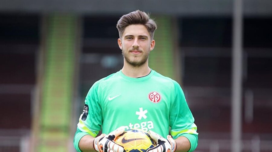 Jannik Huth, Mainz'dan sezon sonuna kadar kiralandı. 