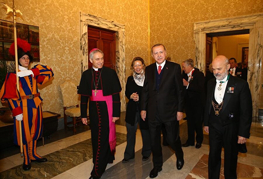 Türkiye'den Vatikan'a Cumhurbaşkanı düzeyinde gerçekleşen ikinci ziyaret olma özelliğini taşıyor.