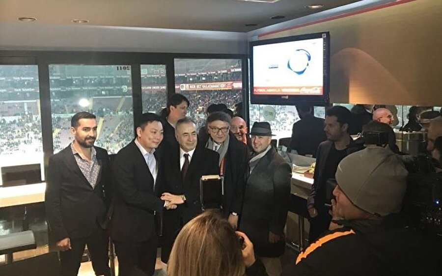 AC Milan İcra Kurulu Başkanı Davin Han Li Galatasaray-Antalyaspor maçını izledi.