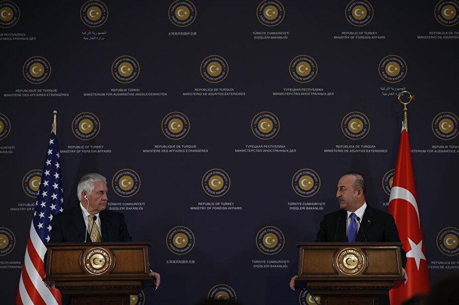 Çavuşoğlu ve Tillerson gazetecilerin sorularını yanıtladı.