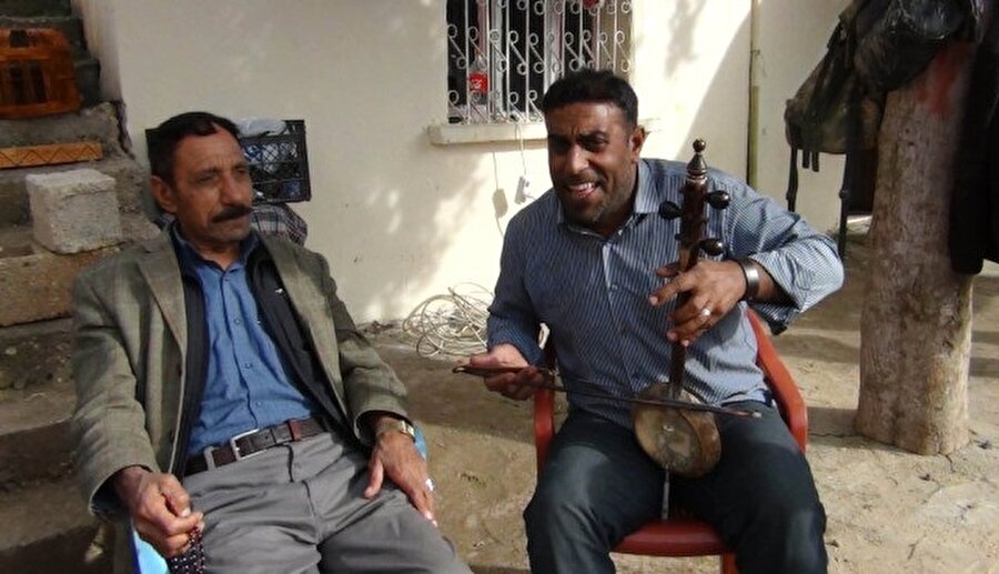 Mardin'in müziğini ve sözlü edebiyatını gelecek kuşaklara aktarmaya çalışıyorlar.
