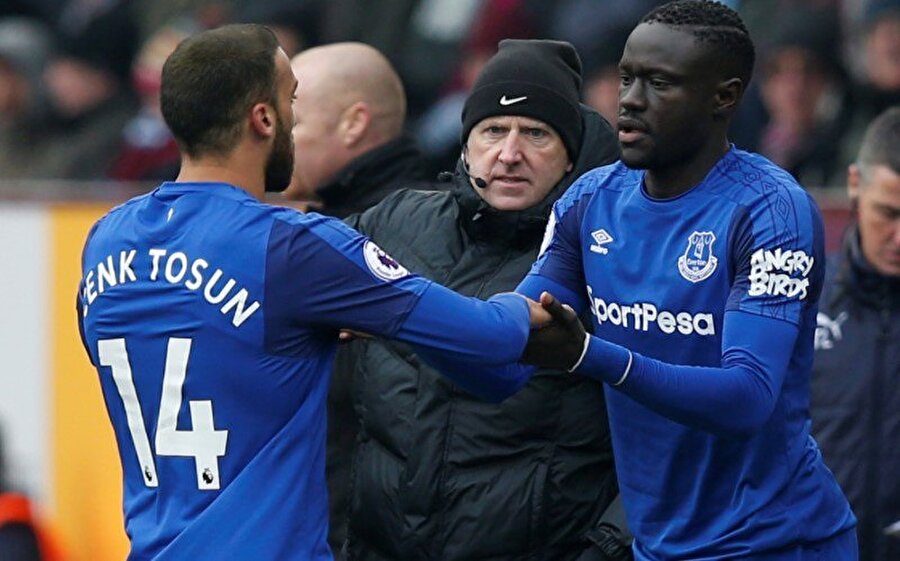 Cenk Tosun'un oyundan çıktığı an...