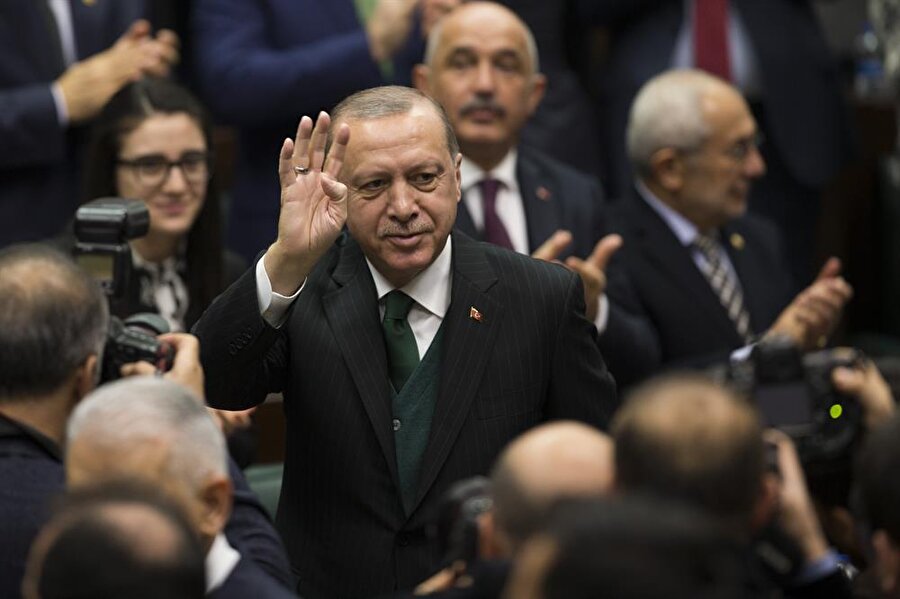 Cumhurbaşkanı ve AK Parti Genel Başkanı Recep Tayyip Erdoğan, AK Parti TBMM Grup toplantısına katıldı.(AA)