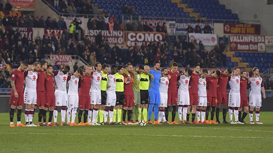 Geçen hafta yaşamını yitiren Davide Astori unutulmadı.