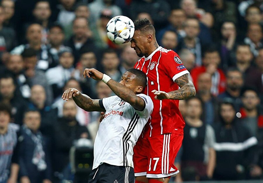 Hollandalı oyuncu, Alman temsilcisi karşısında da etkisiz oyunuyla eleştirilerin hedefi oldu.
