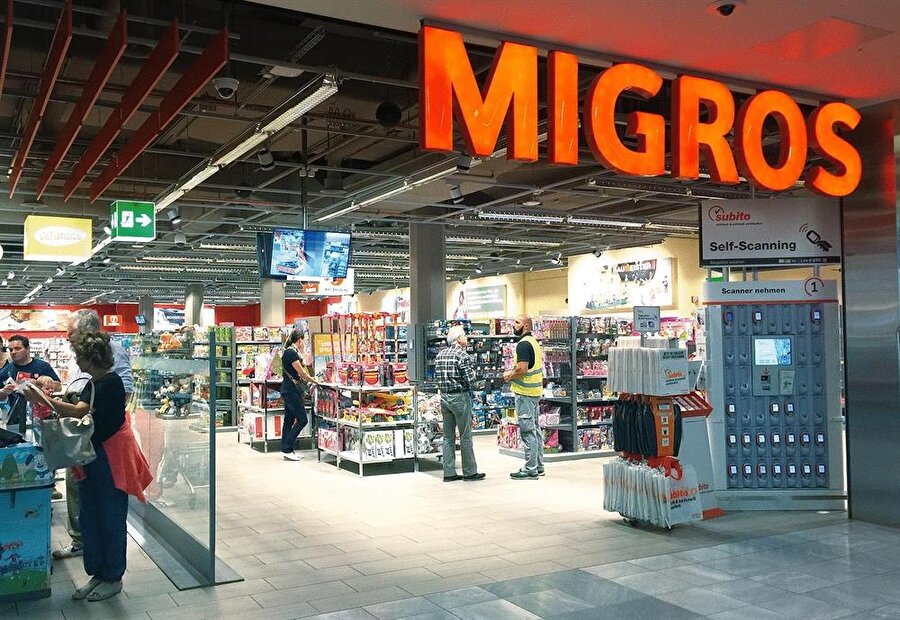 'Türkiye'nin En Beğenilen Şirketleri 2015' araştırmasında dereceye giren Migros, 12 yıl üst üste en beğenilen şirket seçildi.